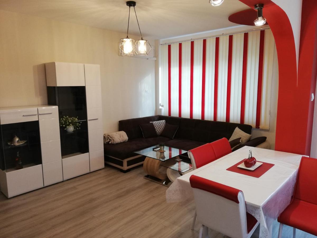 Apartment Ani Veliko Tŭrnovo Exterior foto