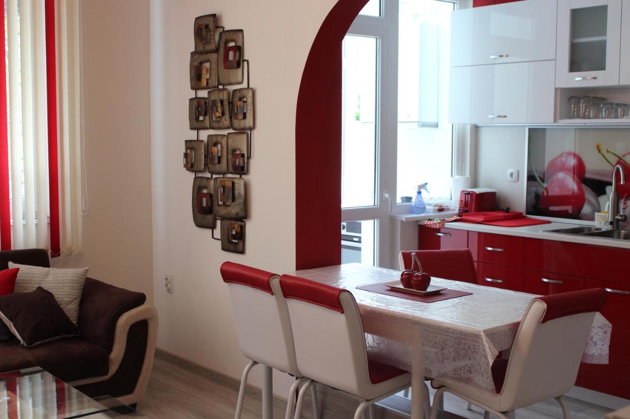 Apartment Ani Veliko Tŭrnovo Exterior foto